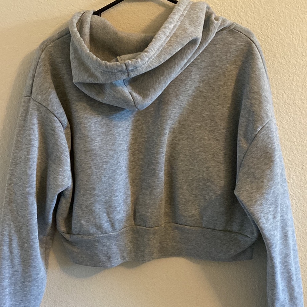 Cropped Gray Jacket - Picture 3 of 3